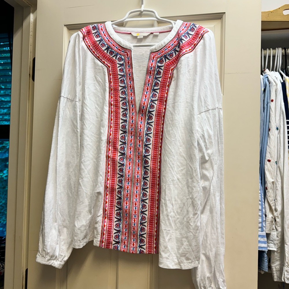 Boden - White Relaxed Fit Long Sleeve Split V Neck Embroidered Front Blouse
